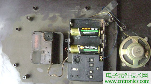 拆個老古董，日本精工石英電子掛鐘拆解