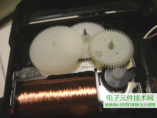 拆個老古董，日本精工石英電子掛鐘拆解