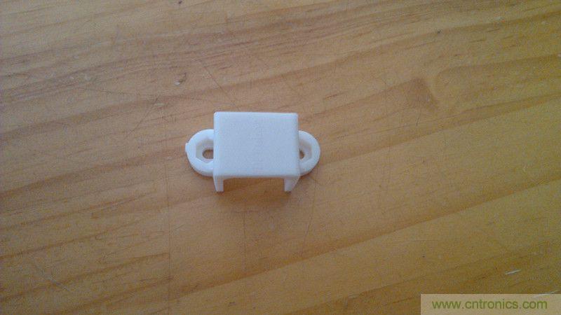 牛人力作！PCB版藍牙智能小車DIY