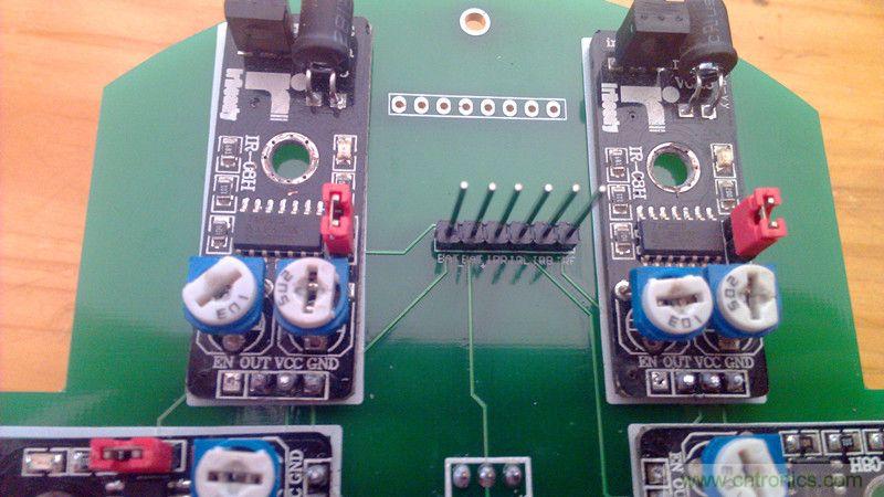 牛人力作！PCB版藍牙智能小車DIY