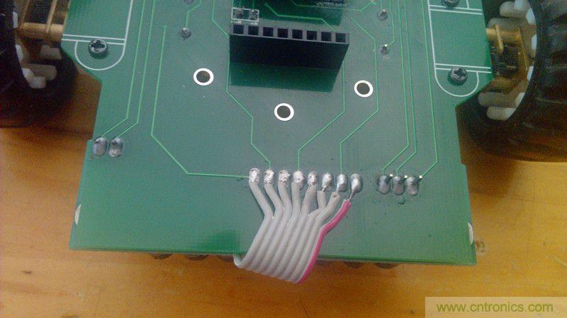 多圖殺貓！PCB版藍牙智能小車DIY