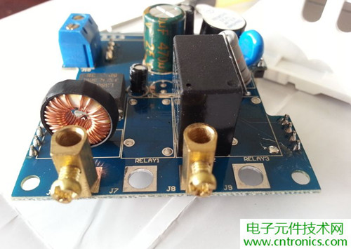 一款觸控開關拆解,做工不錯